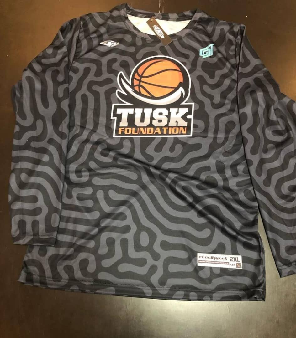 TUSK TRAINING TOP image 2